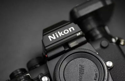 手机拍照技术崛起，传统单反相机市场面临冲击